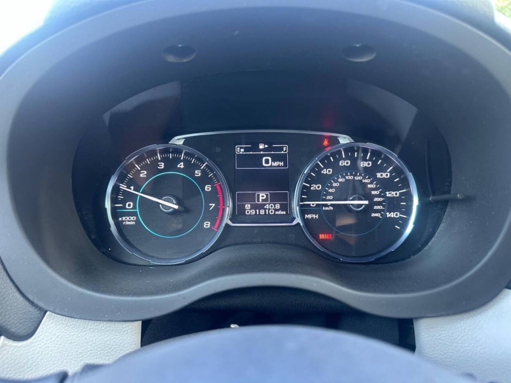 2017 Subaru Forester Image 16