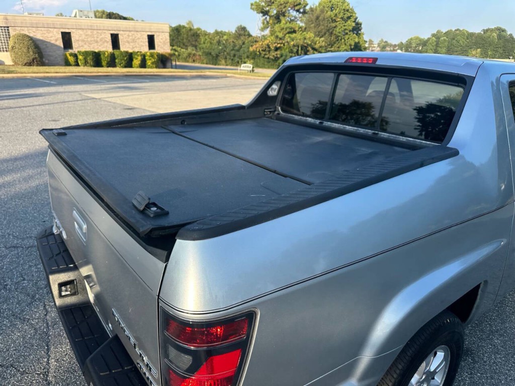 2012 Honda Ridgeline Image 8