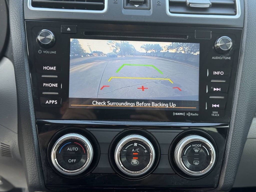 2017 Subaru Forester Image 15