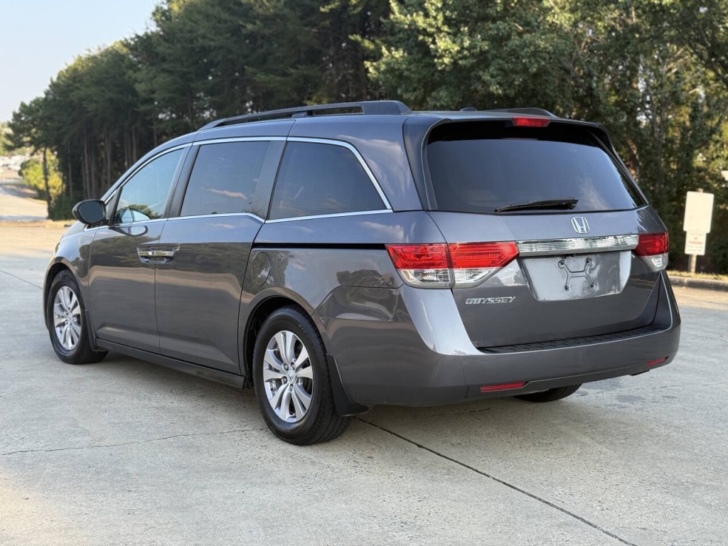 2015 Honda Odyssey Image 3