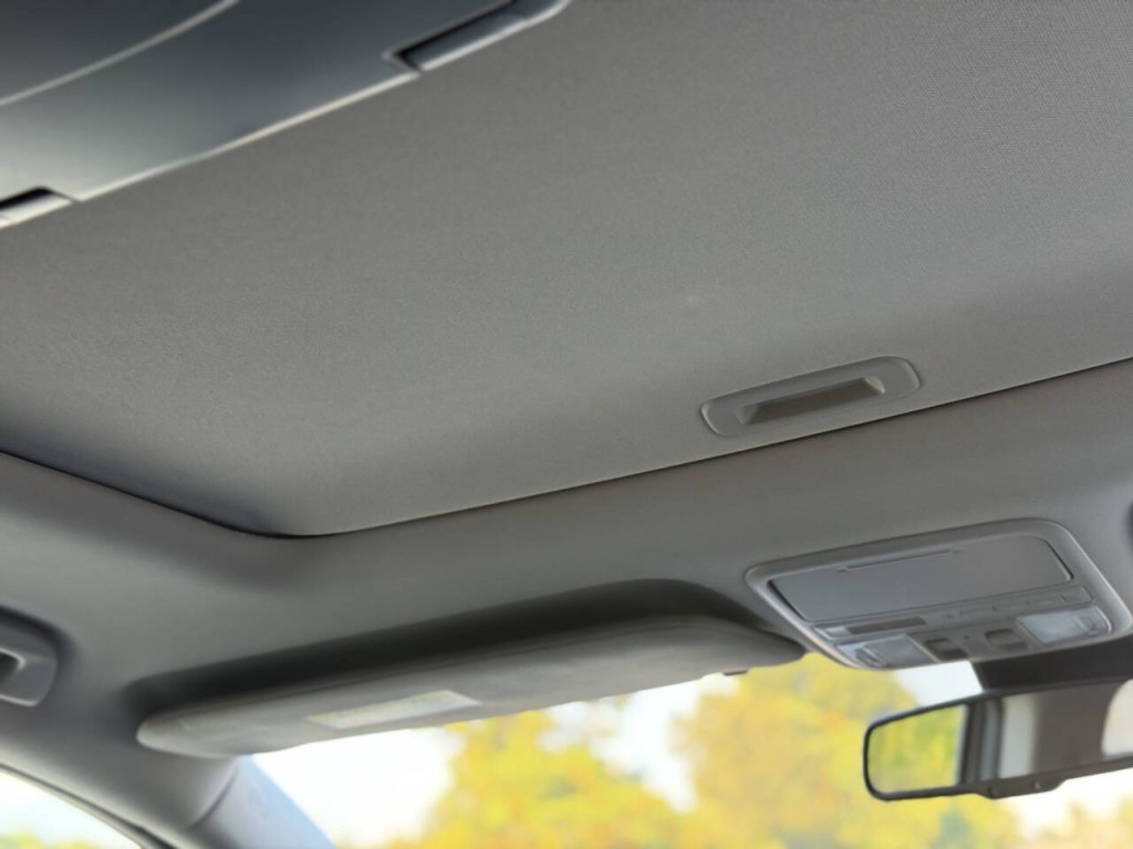 2015 Honda Odyssey Image 13