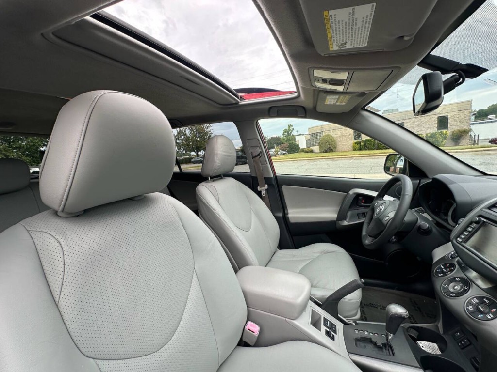 2009 Toyota Rav4 Image 12