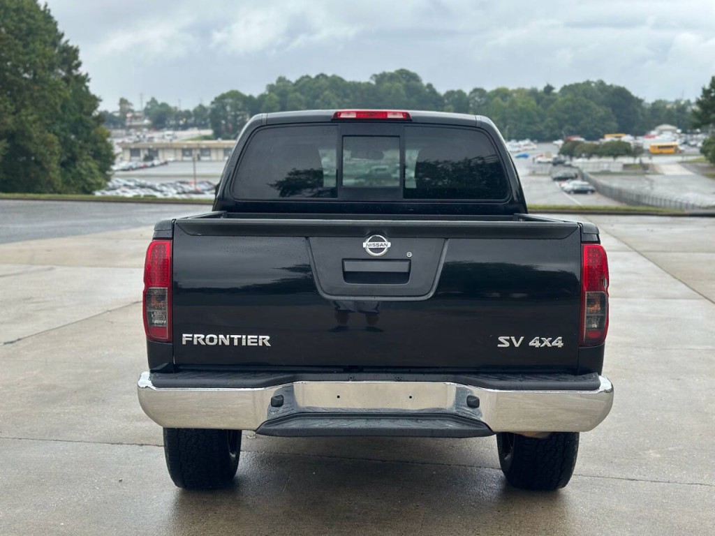 2016 Nissan Frontier Image 4