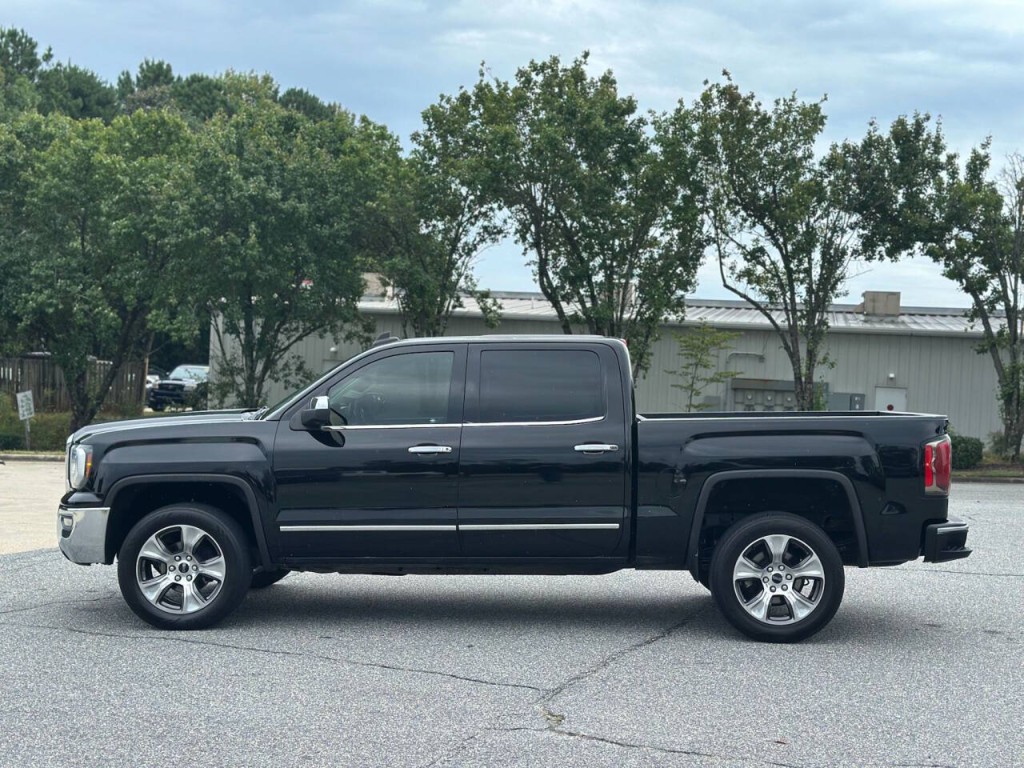 2018 GMC Sierra 1500 Image 2