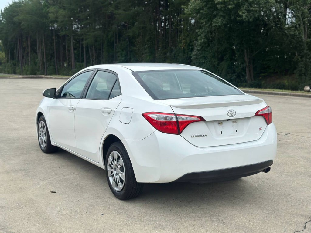 2016 Toyota Corolla Image 3