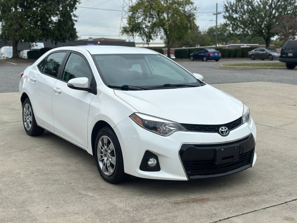 2016 Toyota Corolla Image 6