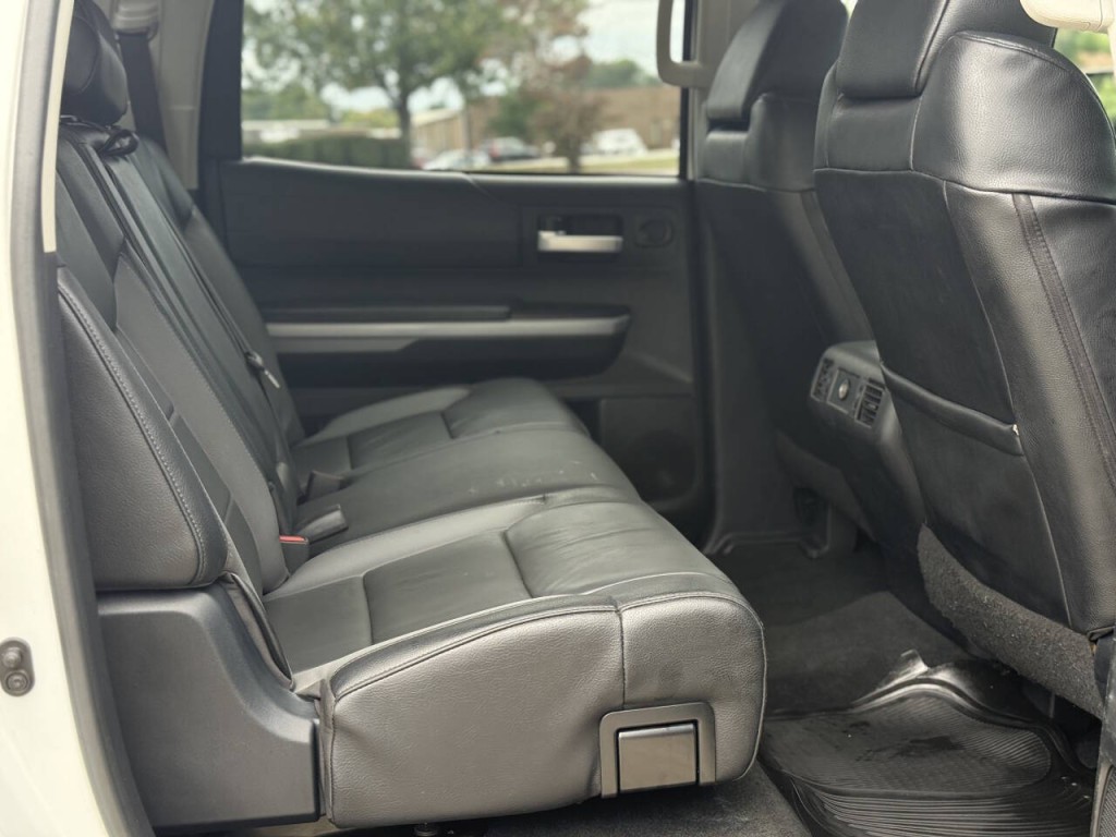 2018 Toyota Tundra Image 11