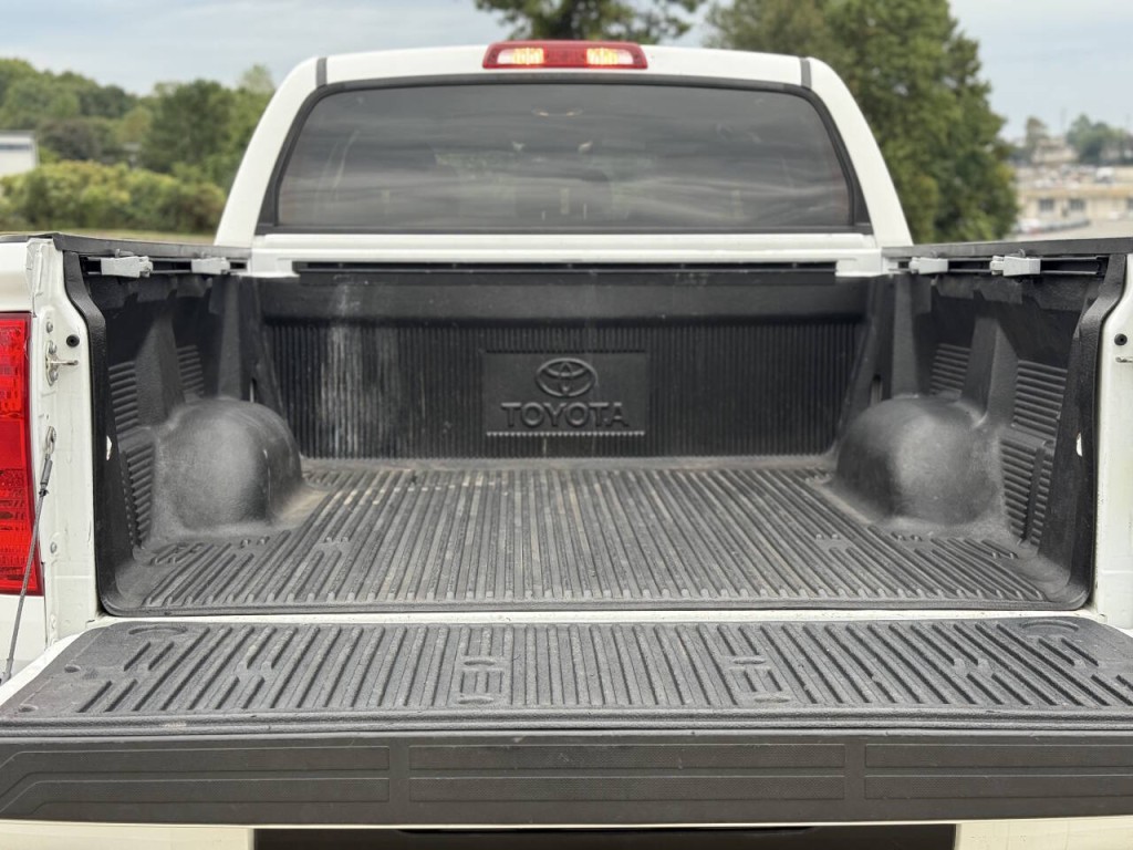 2018 Toyota Tundra Image 18