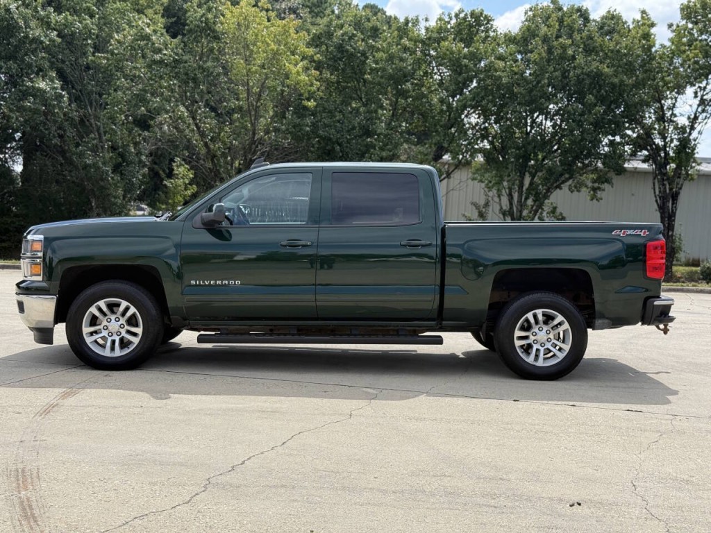 2015 Chevrolet Silverado 1500 Image 2
