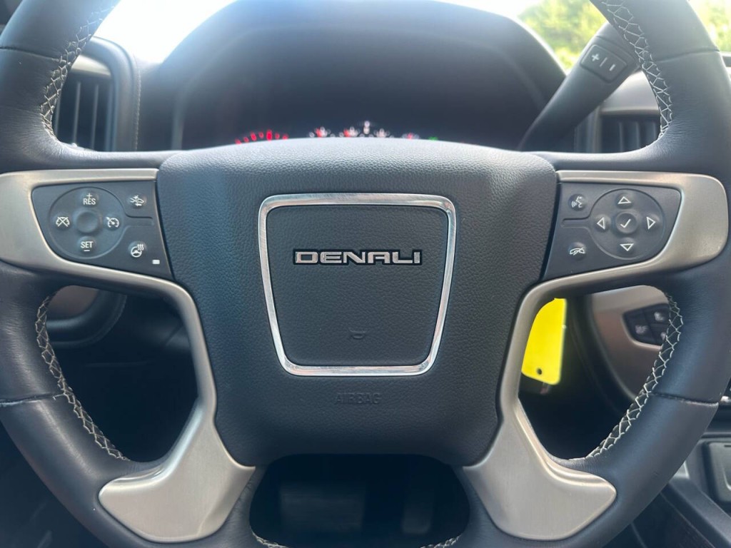 2015 GMC Sierra 1500 Image 16
