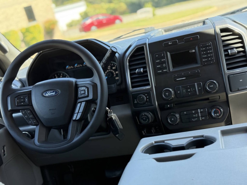 2017 Ford F-150 Image 10