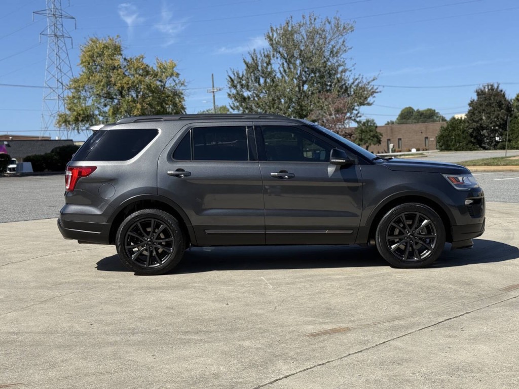 2019 Ford Explorer Image 6