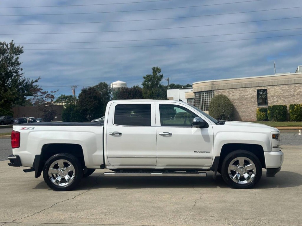 2017 Chevrolet Silverado 1500 Image 6