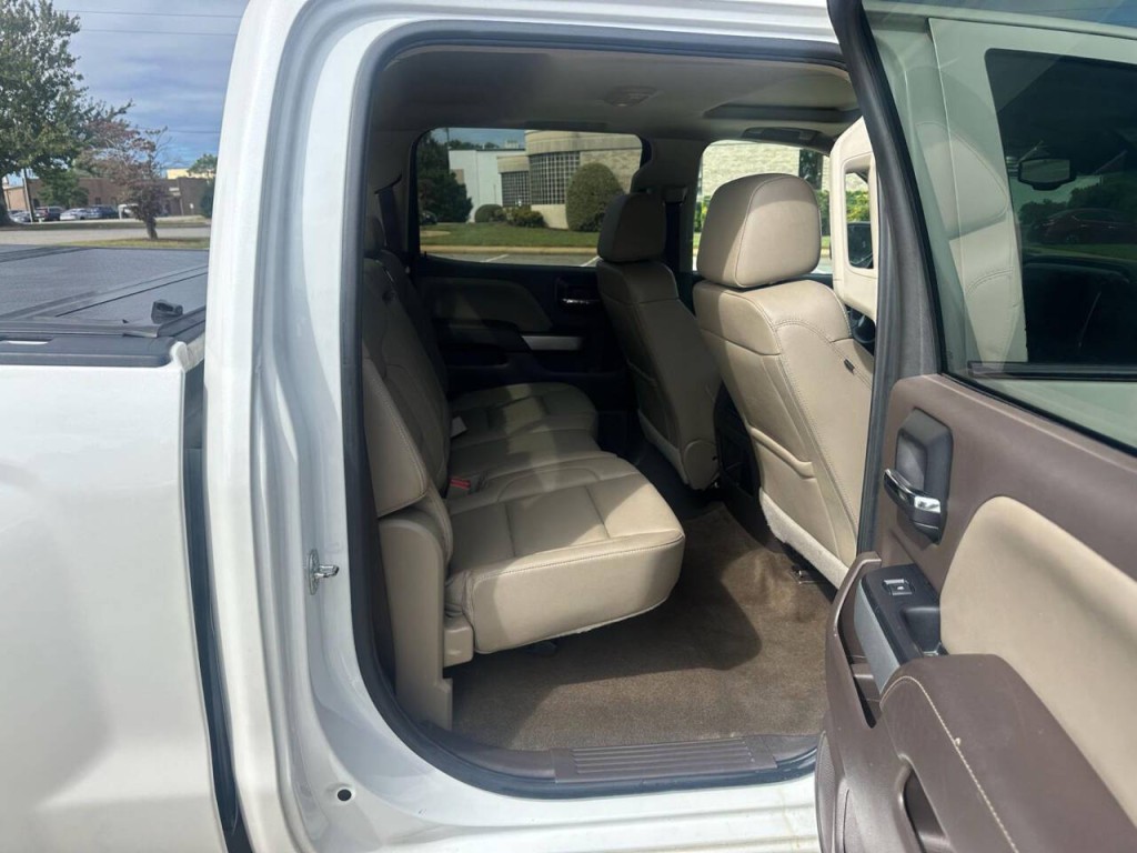 2017 Chevrolet Silverado 1500 Image 10