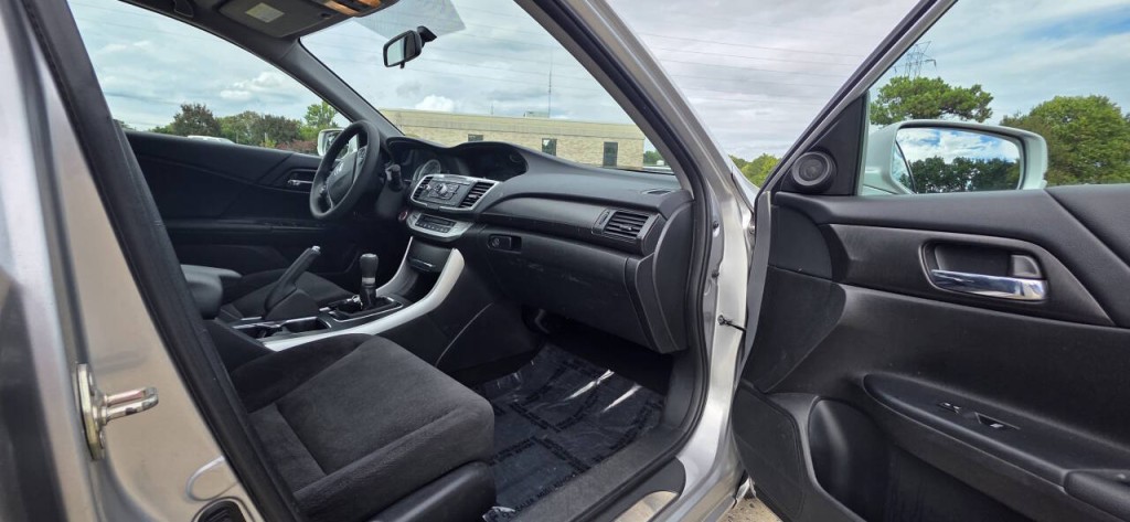 2014 Honda Accord Image 12