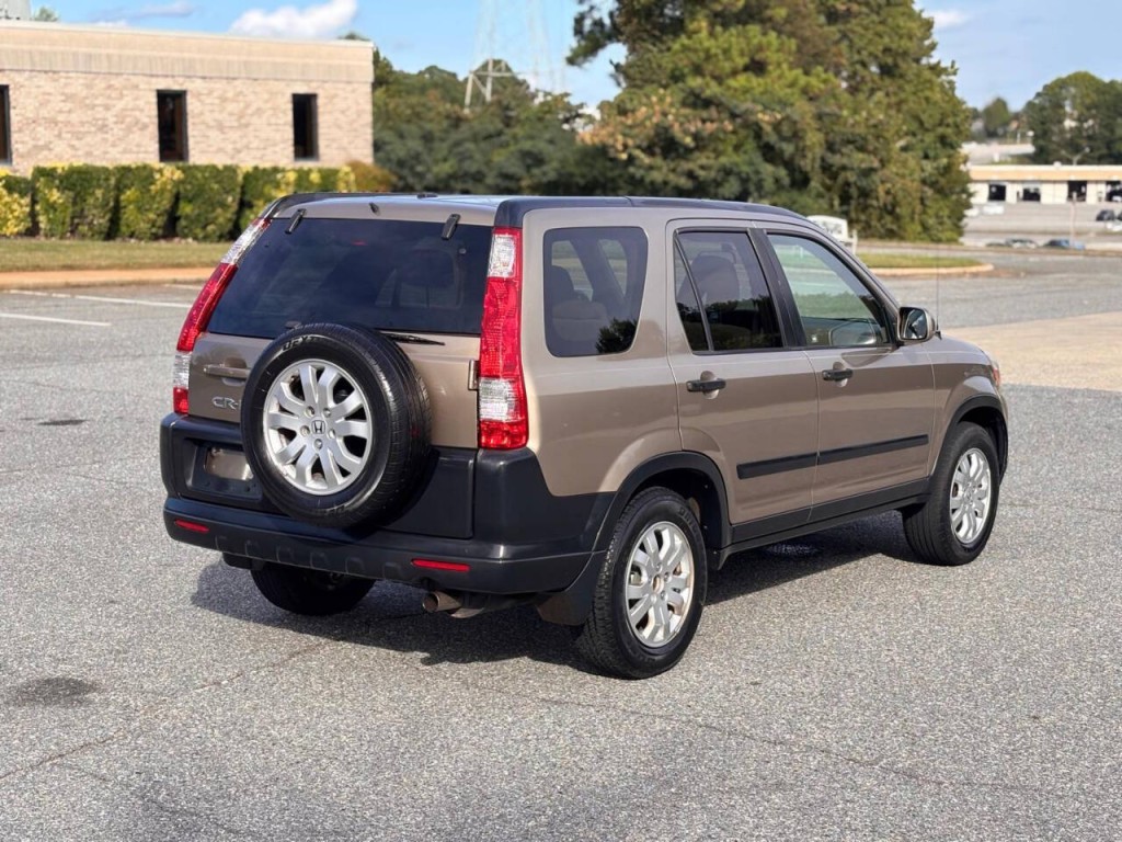 2005 Honda CR-V Image 5