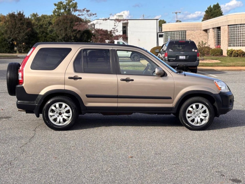 2005 Honda CR-V Image 6