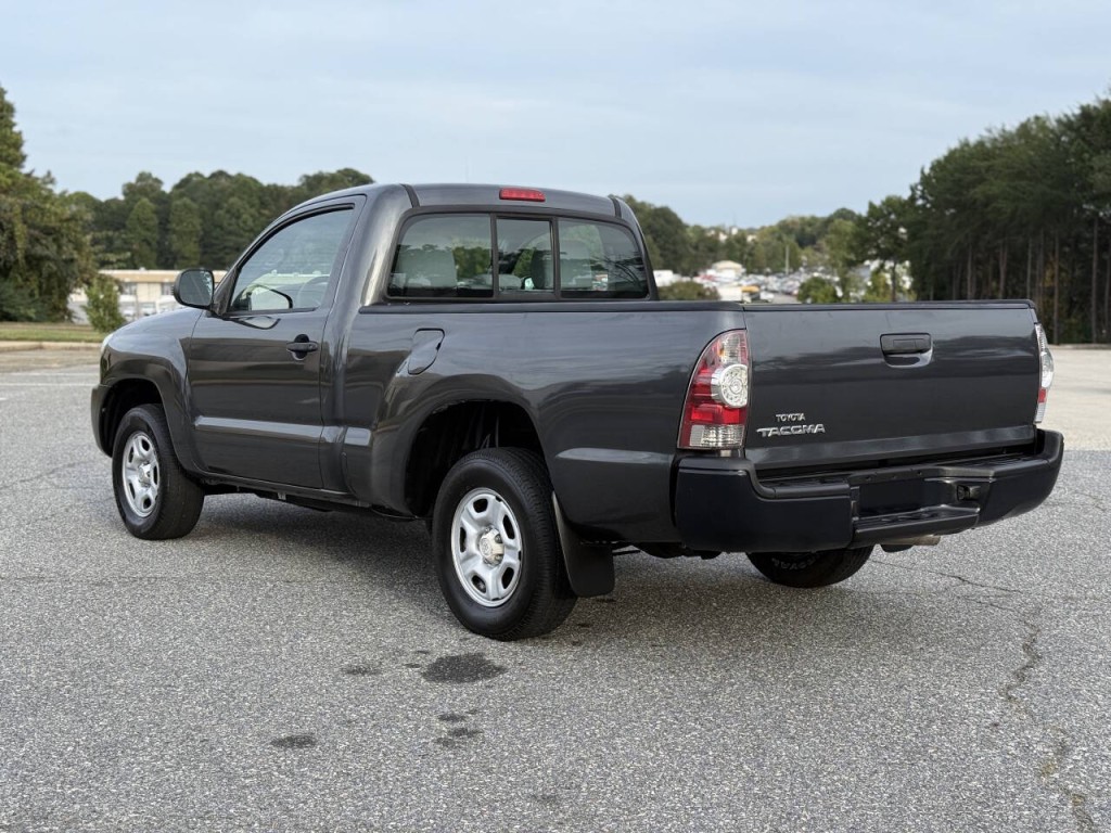 2011 Toyota Tacoma Image 3