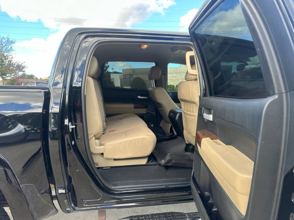 2012 Toyota Tundra Image 10