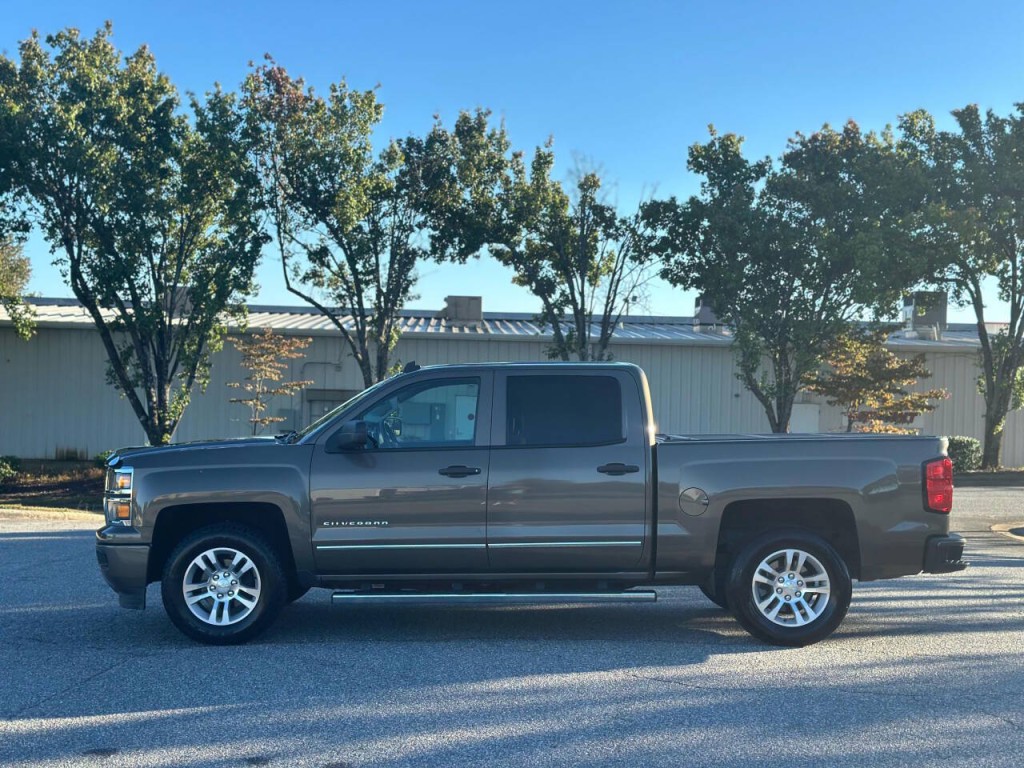 2014 Chevrolet Silverado 1500 Image 2
