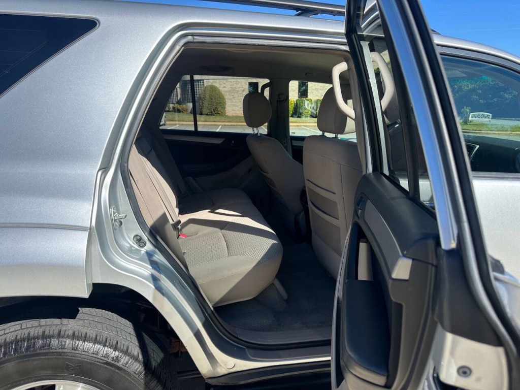 2007 Toyota 4Runner Image 10