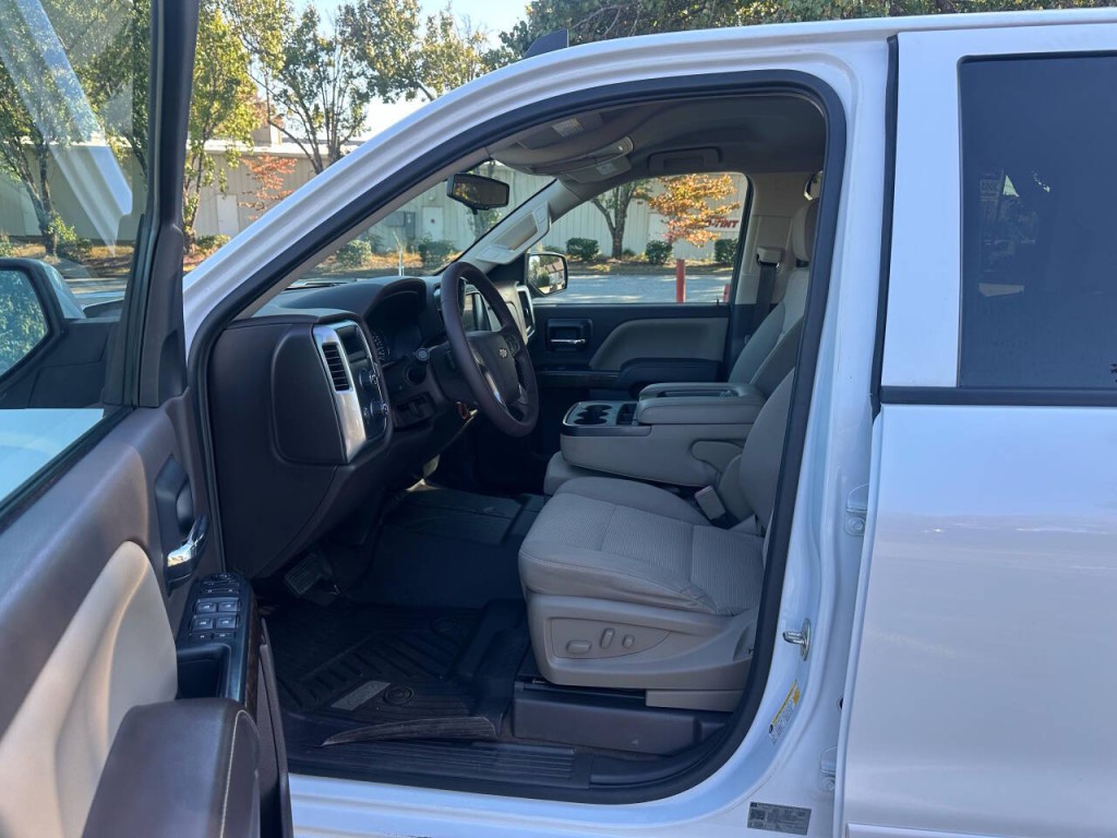 2018 Chevrolet Silverado 1500 Image 8