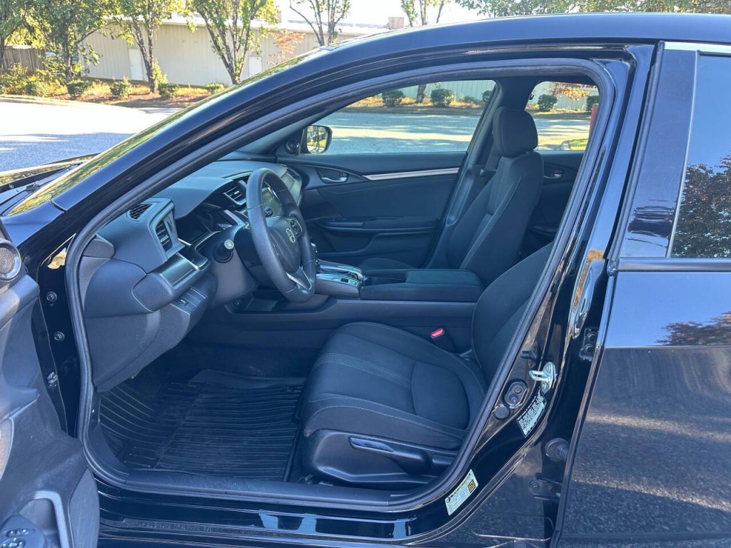 2018 Honda Civic Image 8
