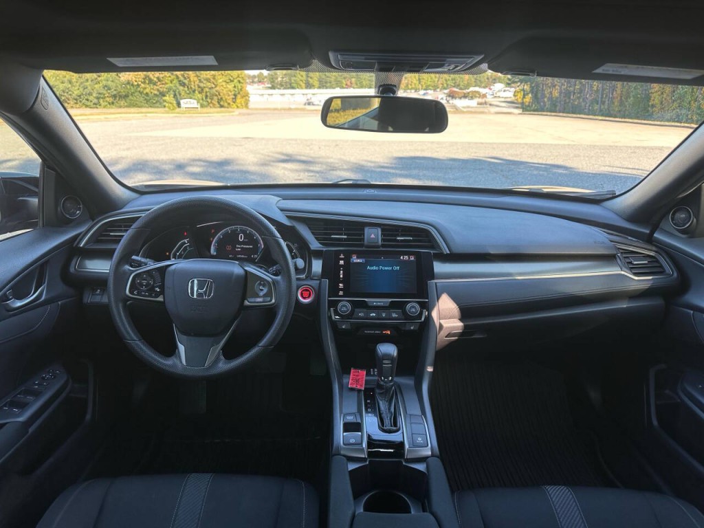 2018 Honda Civic Image 10