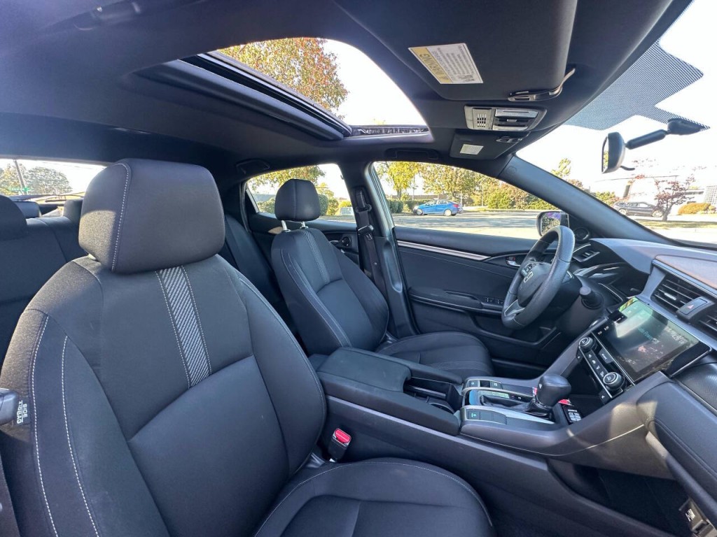 2018 Honda Civic Image 13