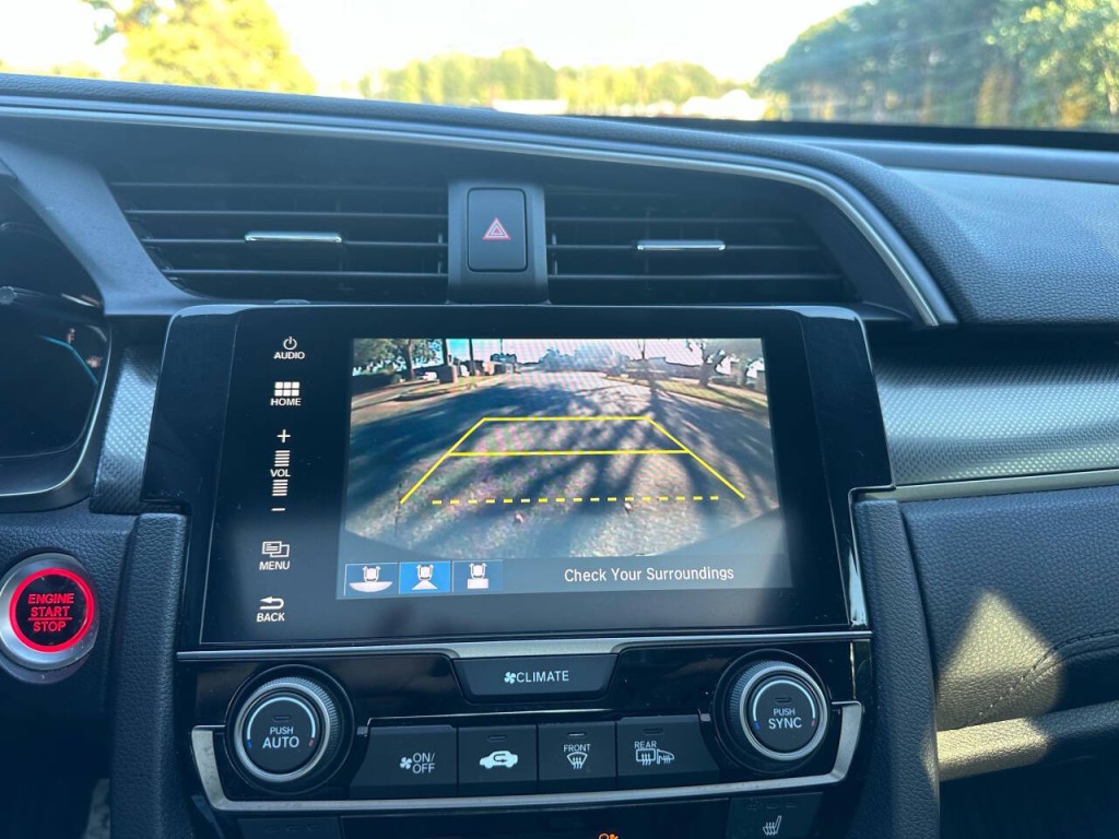 2018 Honda Civic Image 17