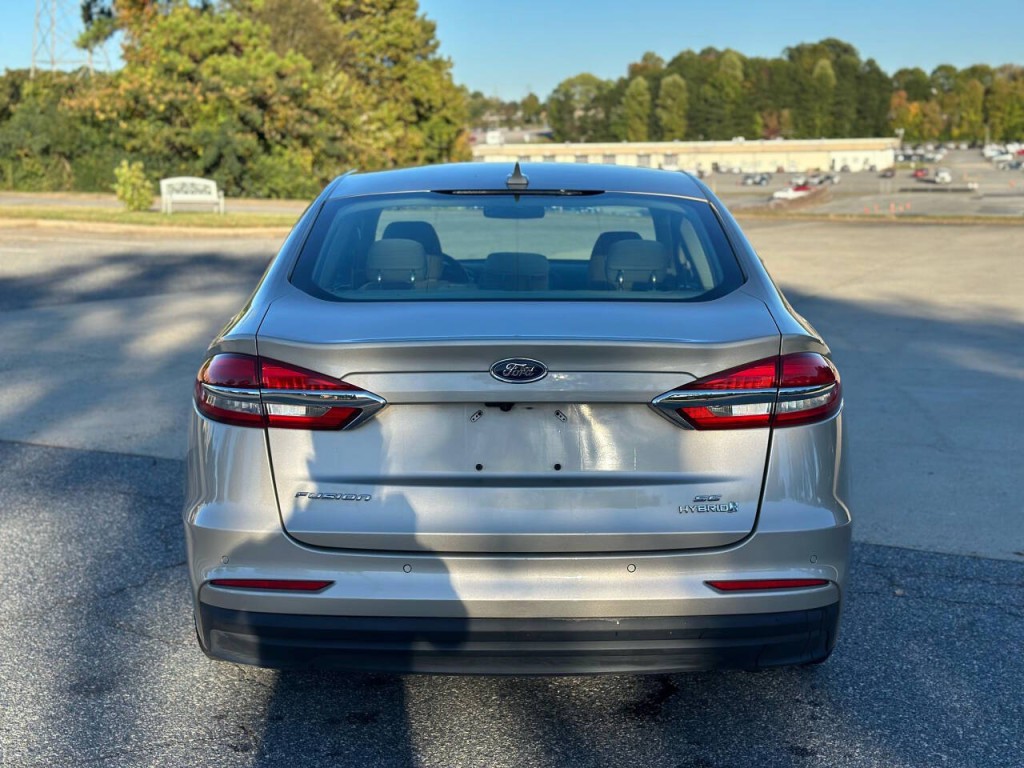 2019 Ford Fusion Image 4