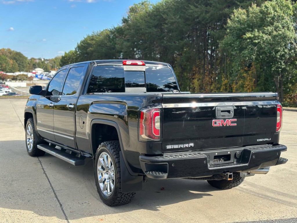 2017 GMC Sierra 1500 Image 3