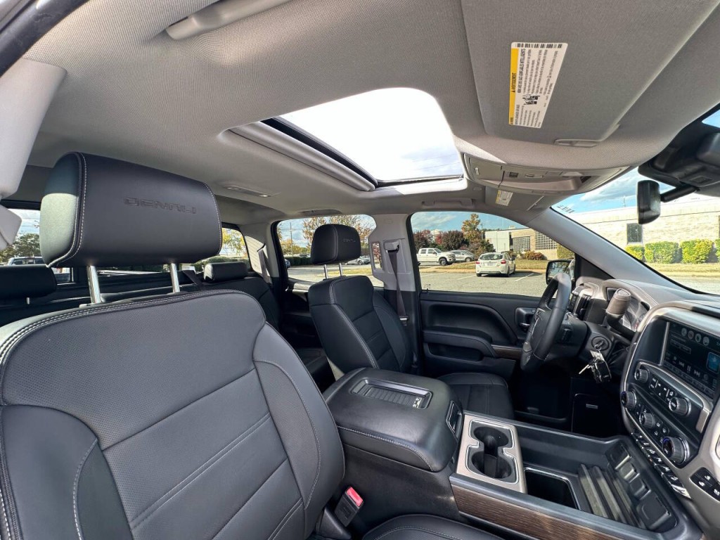 2017 GMC Sierra 1500 Image 17