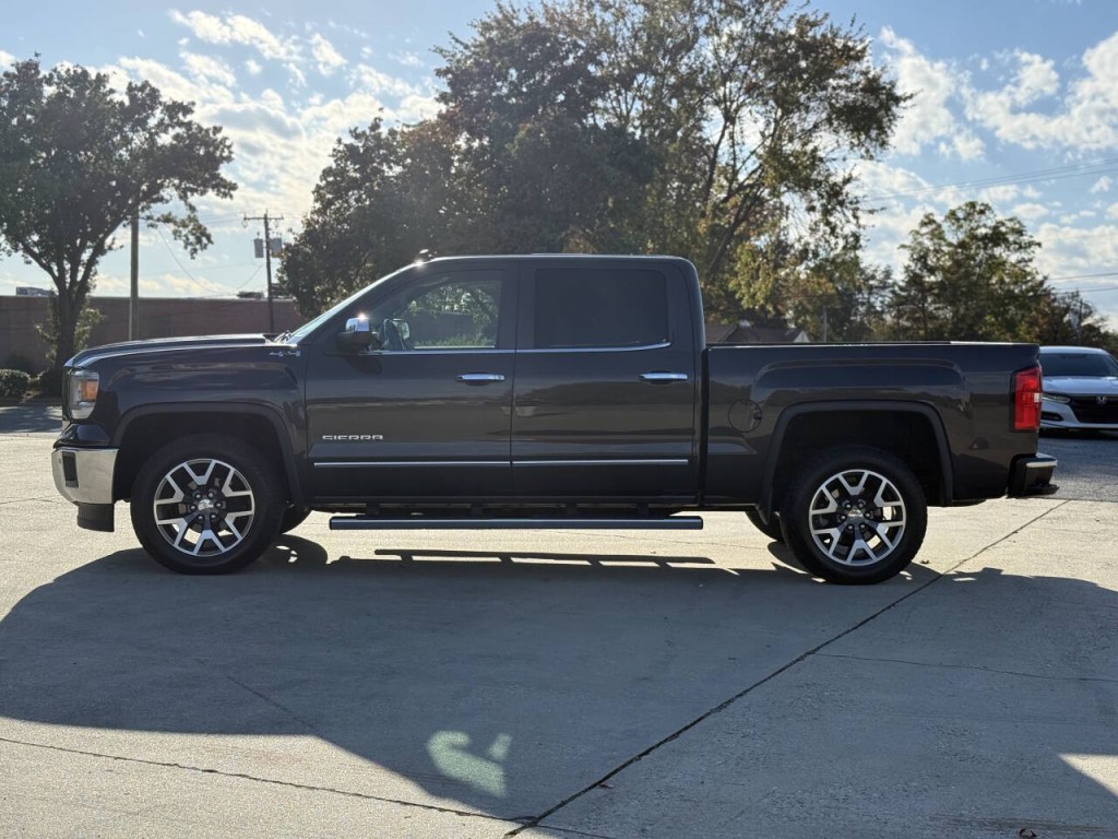 2014 GMC Sierra 1500 Image 2