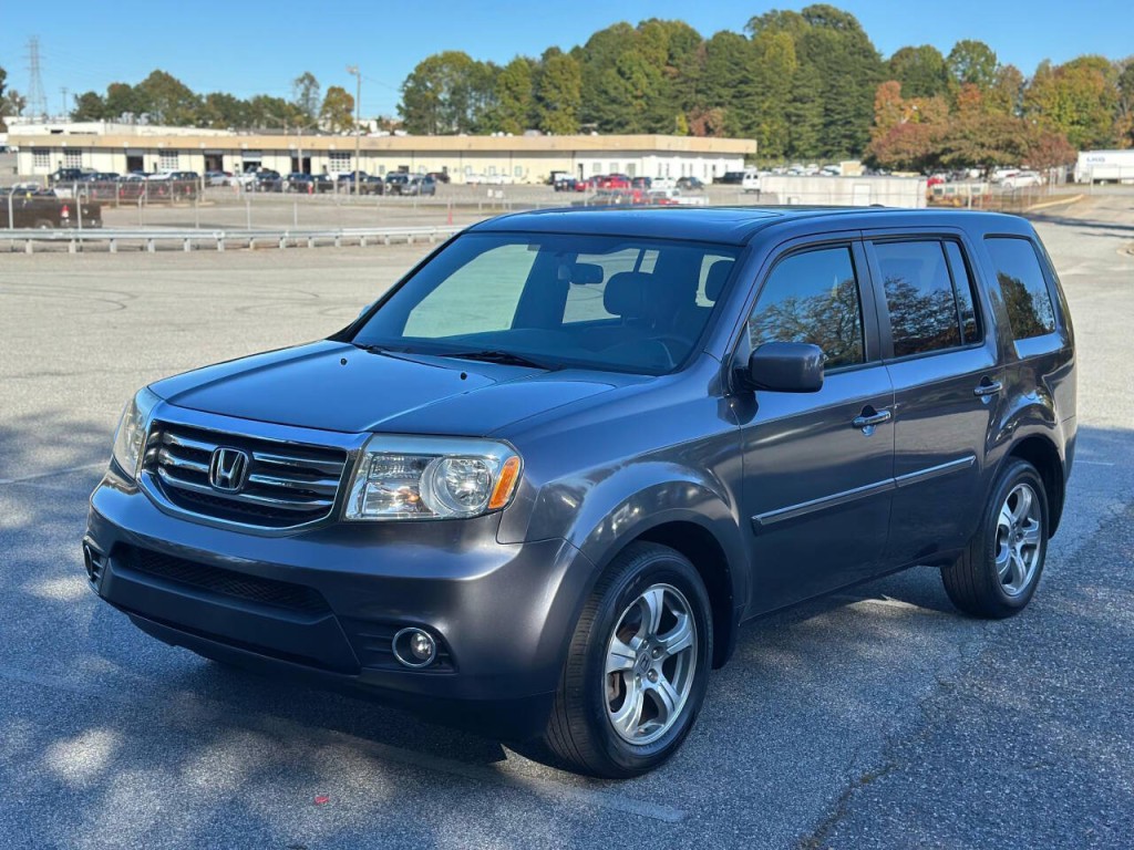 2015 Honda Pilot Image 1