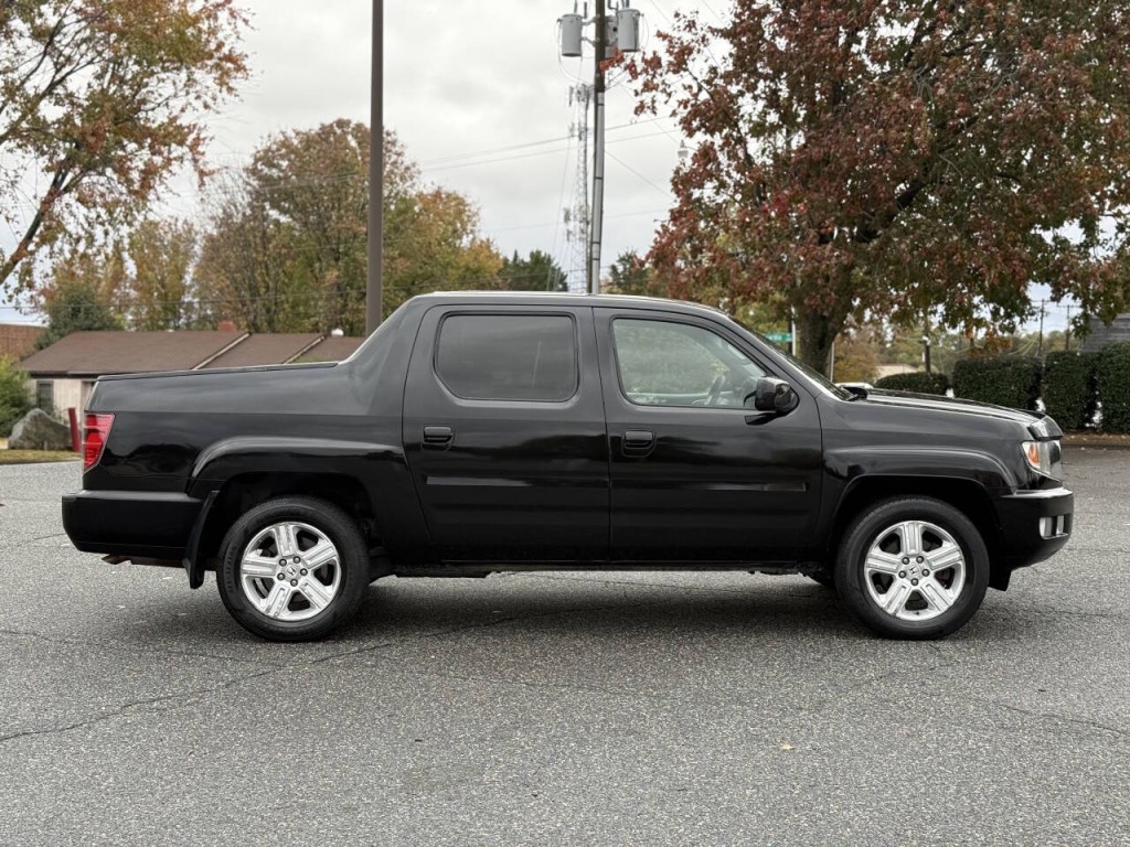 2012 Honda Ridgeline Image 6