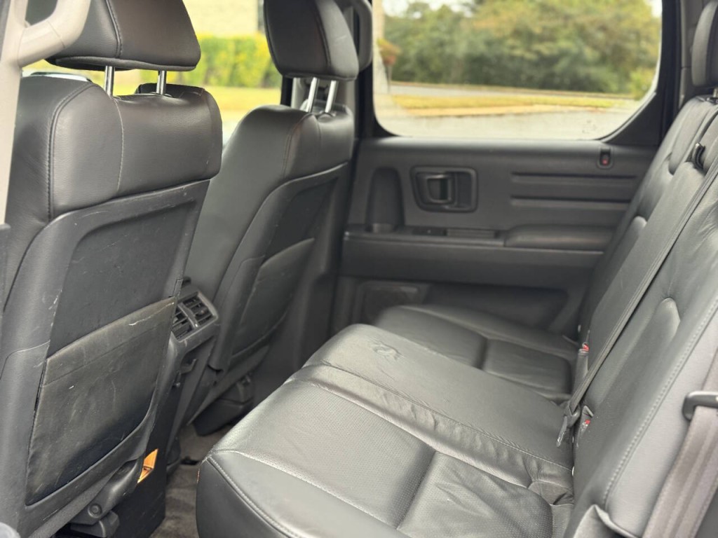 2012 Honda Ridgeline Image 9