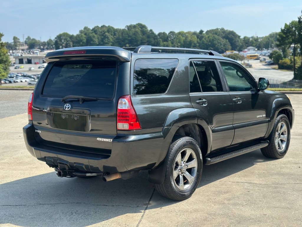 2006 Toyota 4Runner Image 5