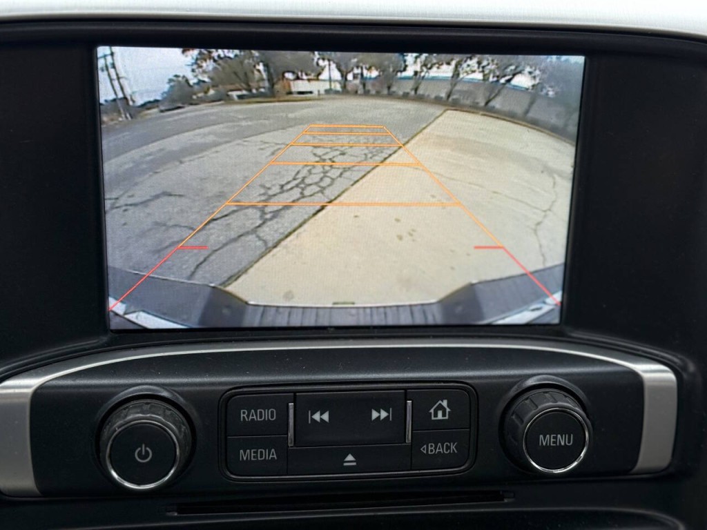 2015 GMC Sierra 1500 Image 17