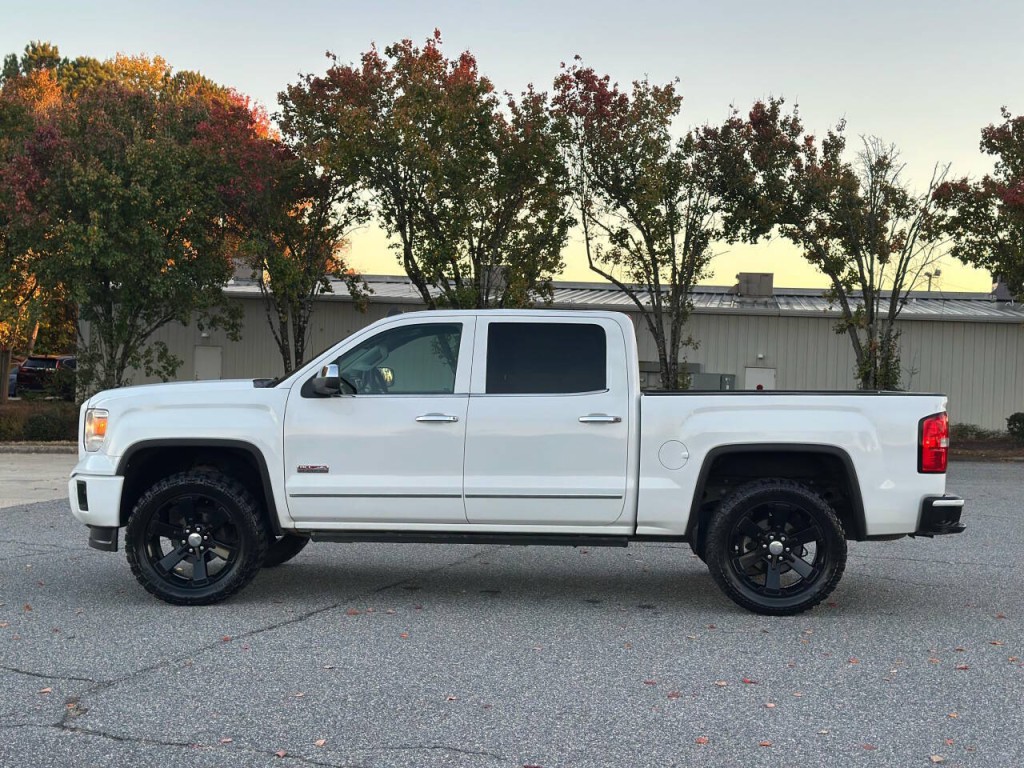 2014 GMC Sierra 1500 Image 2