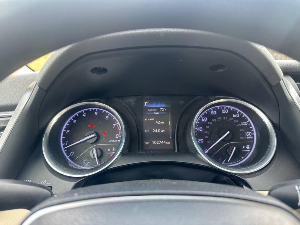 2018 Toyota Camry Image 13