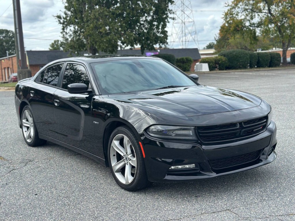 2017 Dodge Charger Image 7