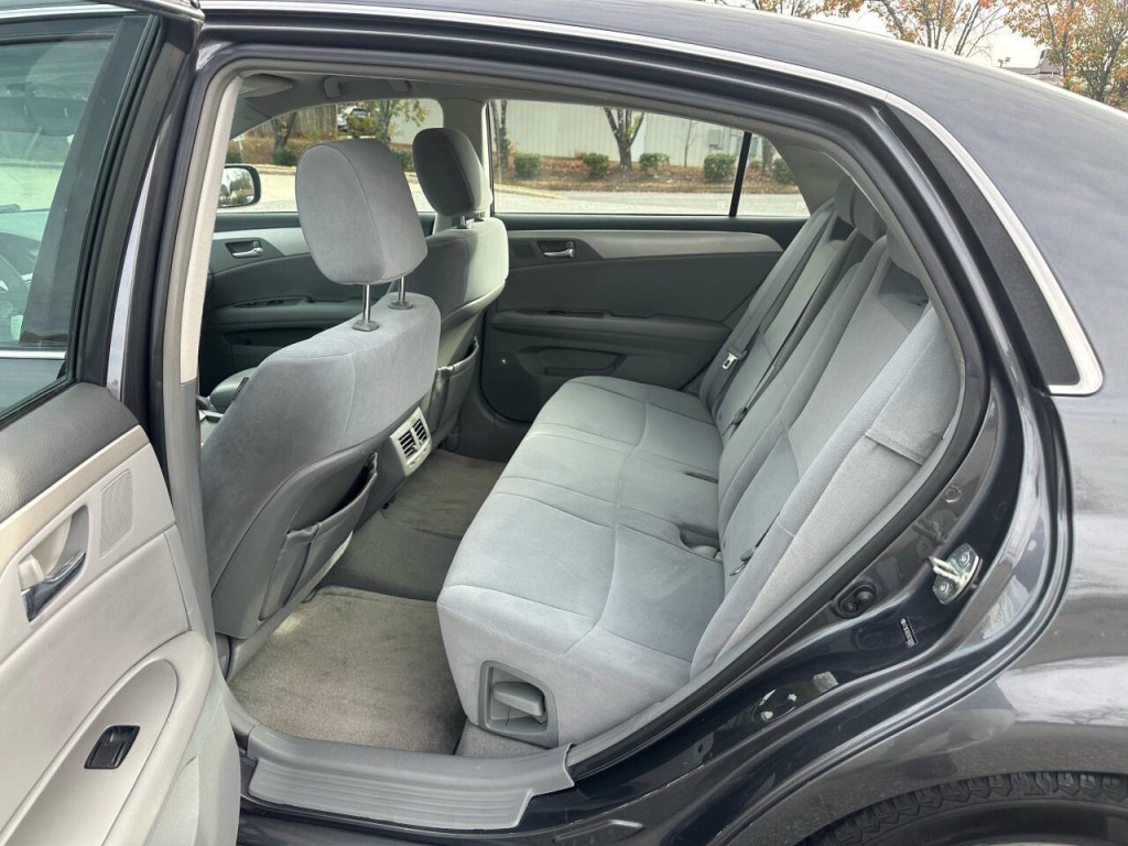 2009 Toyota Avalon Image 9