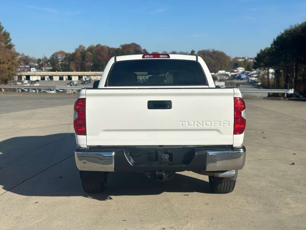 2016 Toyota Tundra Image 3
