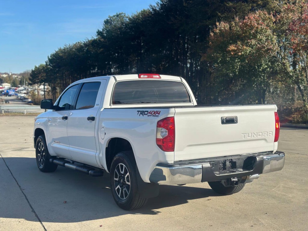2016 Toyota Tundra Image 4
