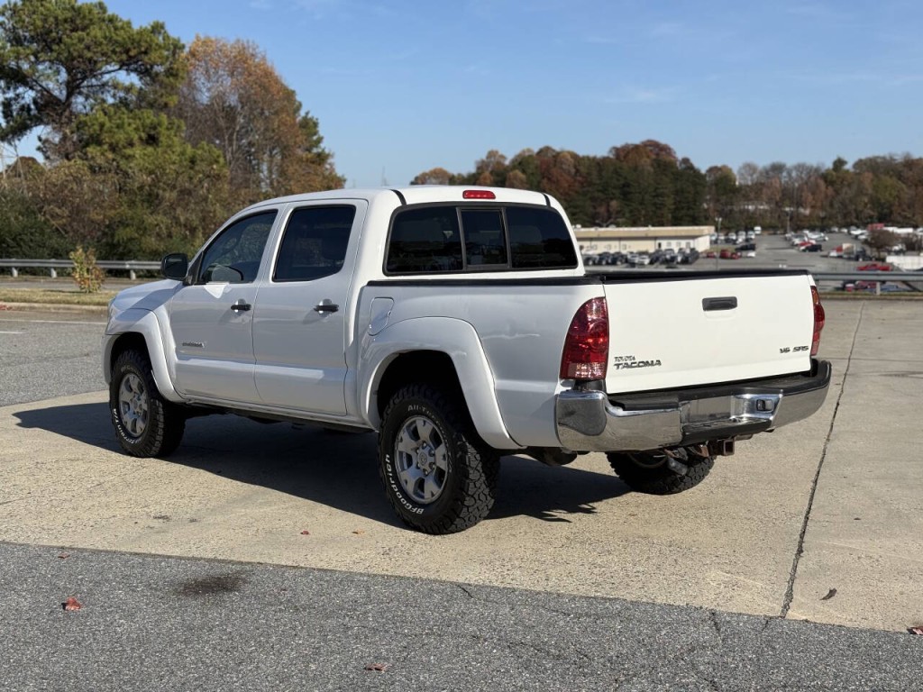 2007 Toyota Tacoma Image 3