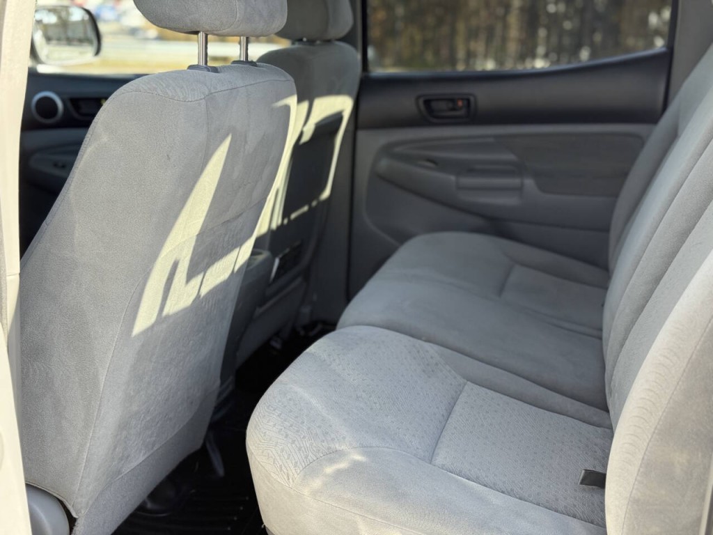 2007 Toyota Tacoma Image 10