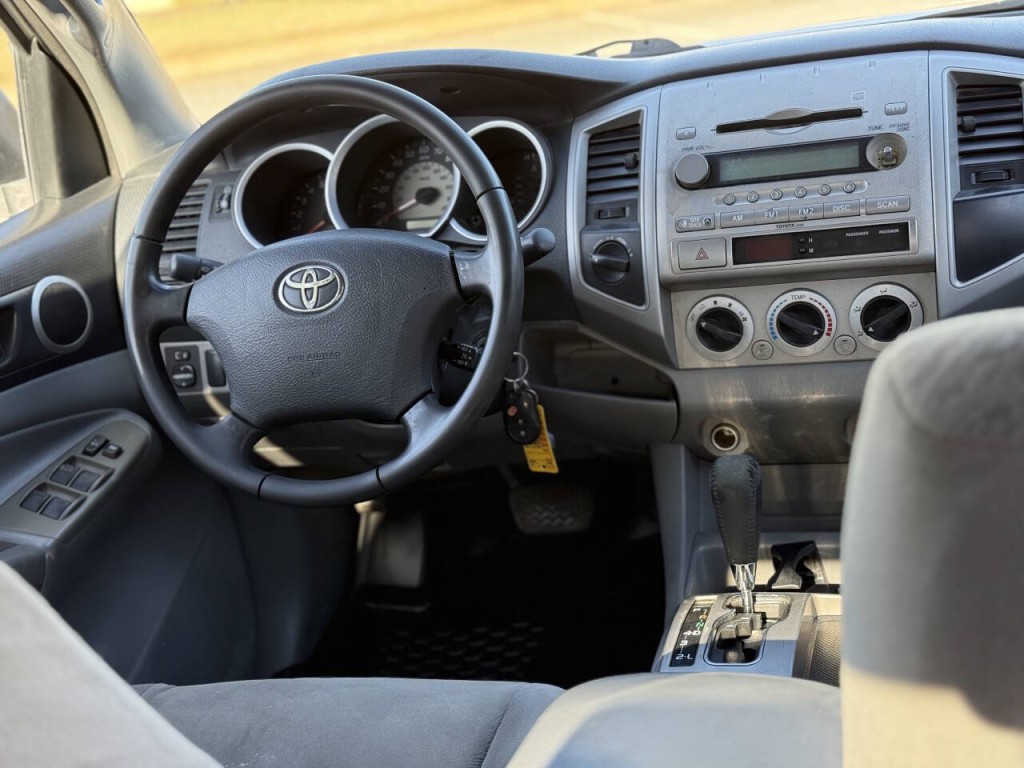 2007 Toyota Tacoma Image 11