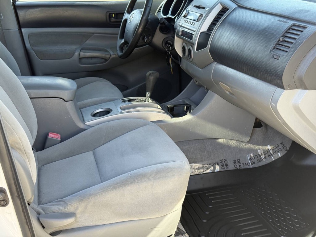 2007 Toyota Tacoma Image 12