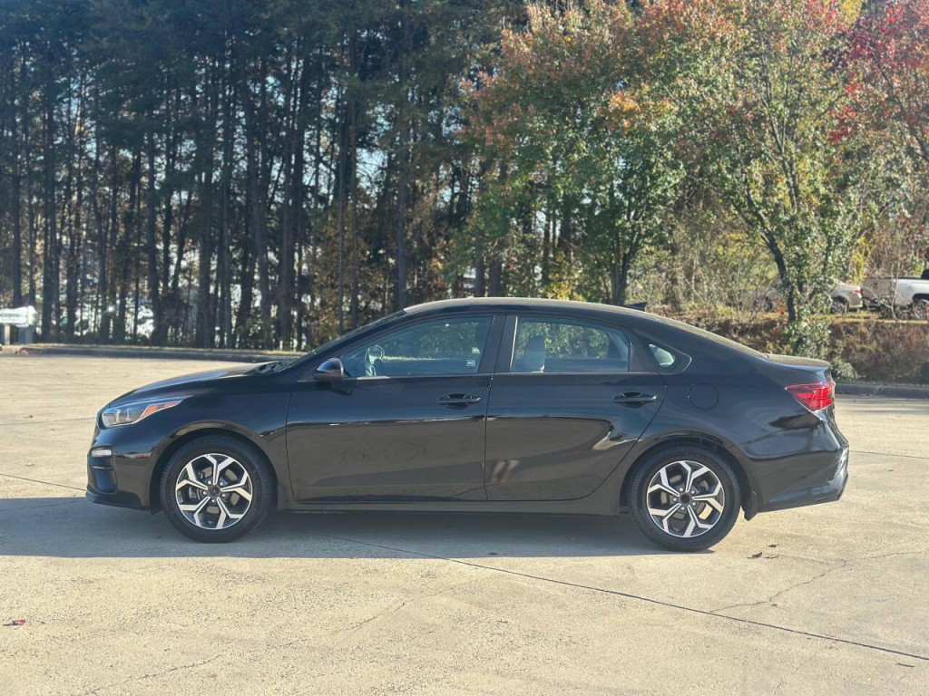 2020 Kia Forte Image 2